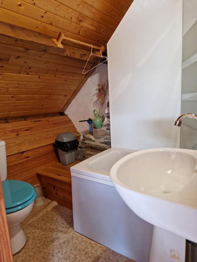 Gite Rustique En Centre Bretagne Laniscat 외부 사진